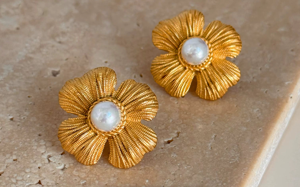 Fleur Pearl Earrings